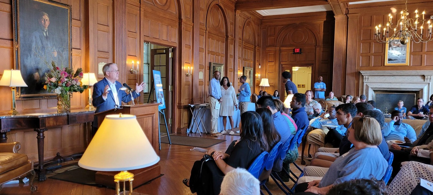 Jim Leloudis (Peter T. Grauer Associate Dean for Honors Carolina) addresses members of the Honors Carolina Parents & Families Association in Graham Memorial.